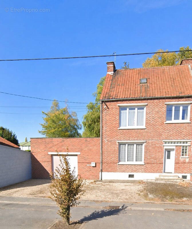 Maison à vendre, 122m², Râches