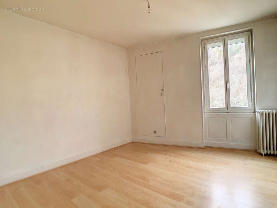 Appartement à vendre, 63m², Châtel-Guyon