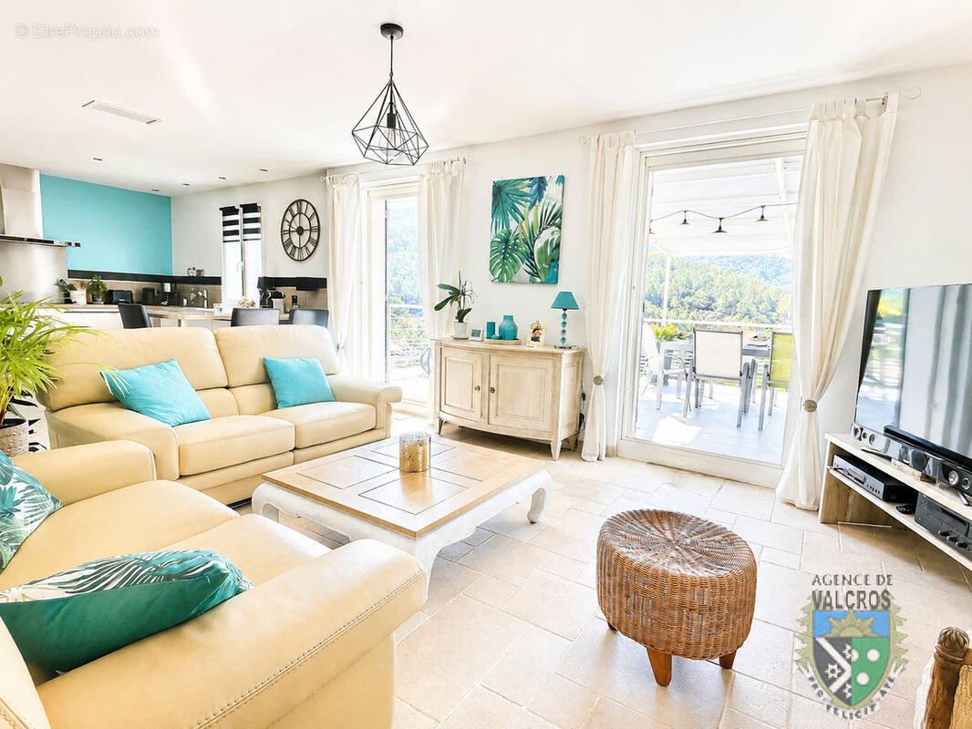 Maison à vendre, 165m², La Londe-les-Maures