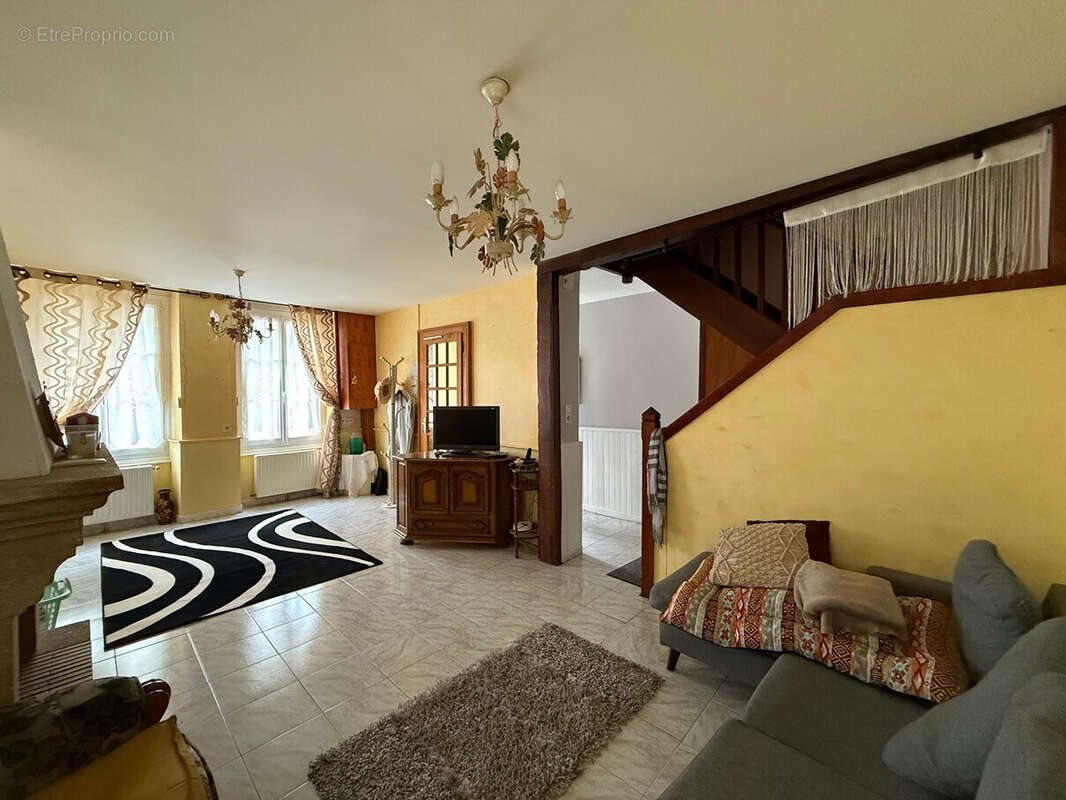 Maison à vendre, 93m², Issoudun