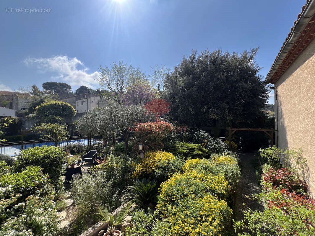 Maison à vendre, 208m², Gignac
