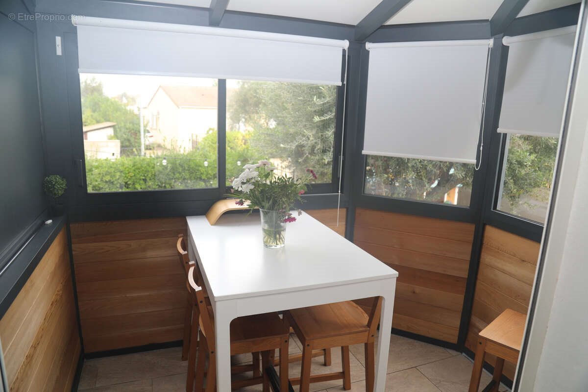 Maison à vendre, 222m², Poussan