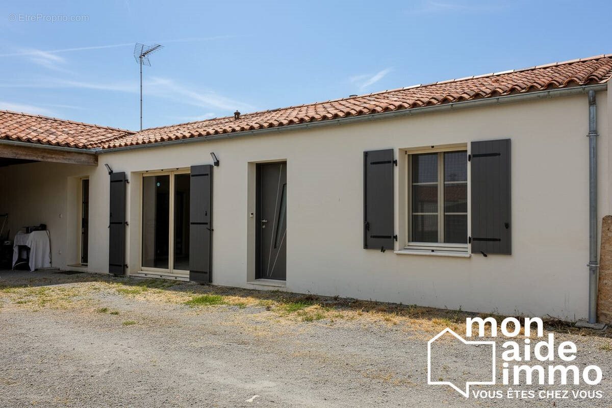 Maison à vendre, 101m², Benet