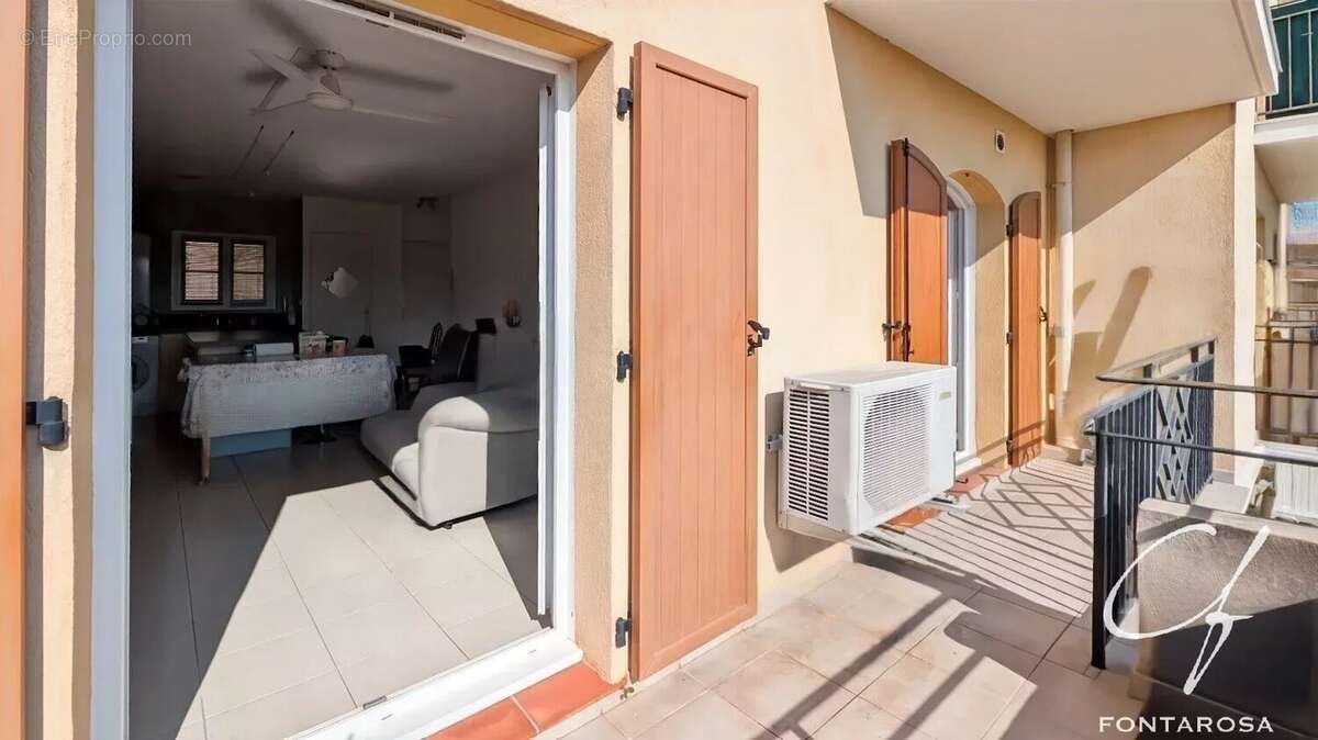 Appartement à vendre, 40m², Roquebrune-sur-Argens