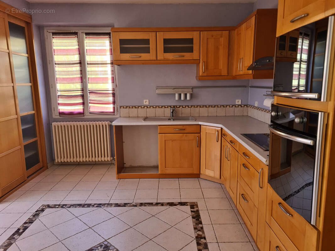Maison à vendre, 134m², Tarascon-sur-Ariège