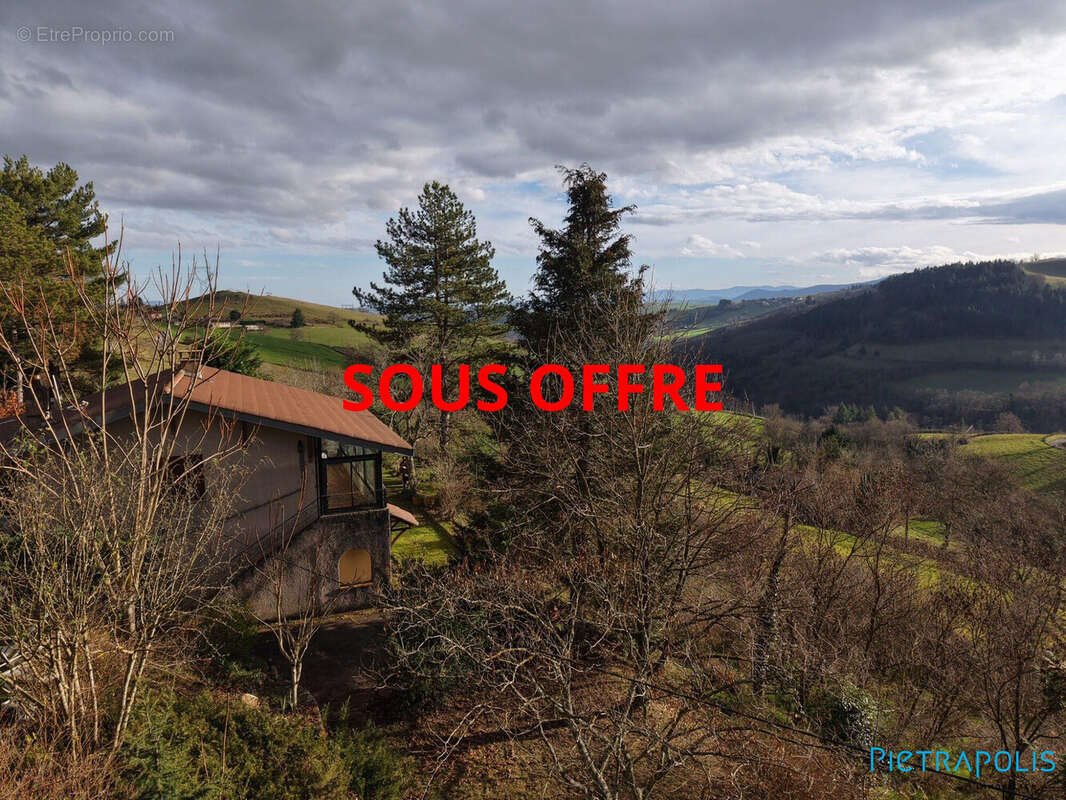 Maison à vendre, 95m², Saint-Clément-sur-Valsonne