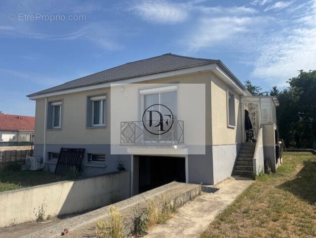 Maison à vendre, 86m², Boynes