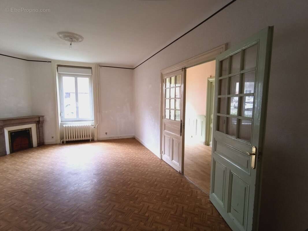Maison à vendre, 100m², Cours-la-Ville