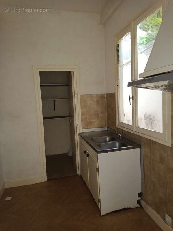 Maison à vendre, 100m², Cours-la-Ville