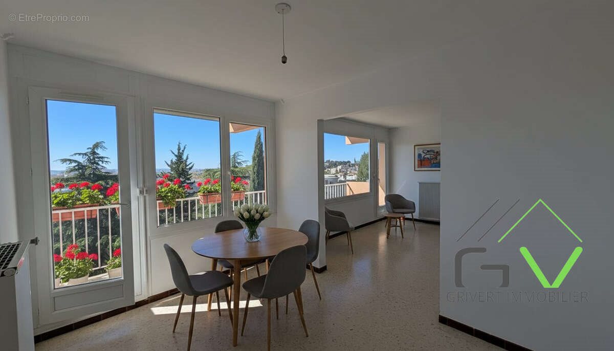 Appartement à vendre, 99m², Nîmes