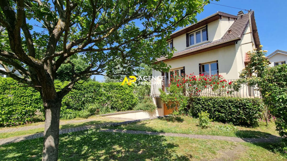 Maison à vendre, 100m², Sartrouville