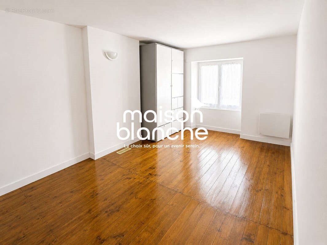 Maison à vendre, 95m², Azay-sur-Thouet
