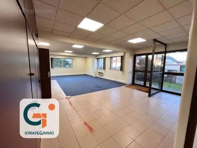 Appartement à vendre, 411m², Saint-Etienne-du-Rouvray