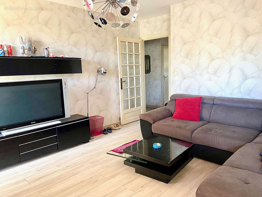 Appartement à vendre, 73m², Courbevoie