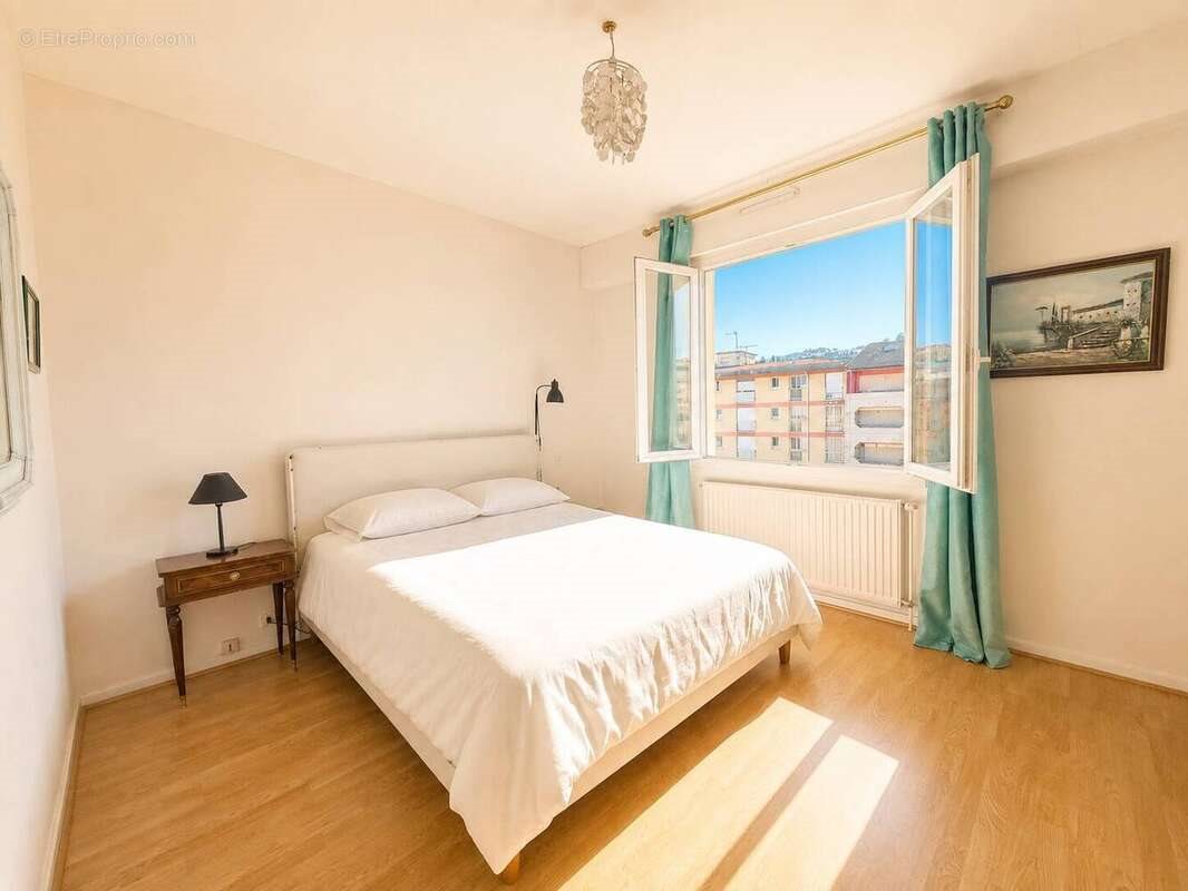 Appartement à vendre, 68m², Aix-les-Bains