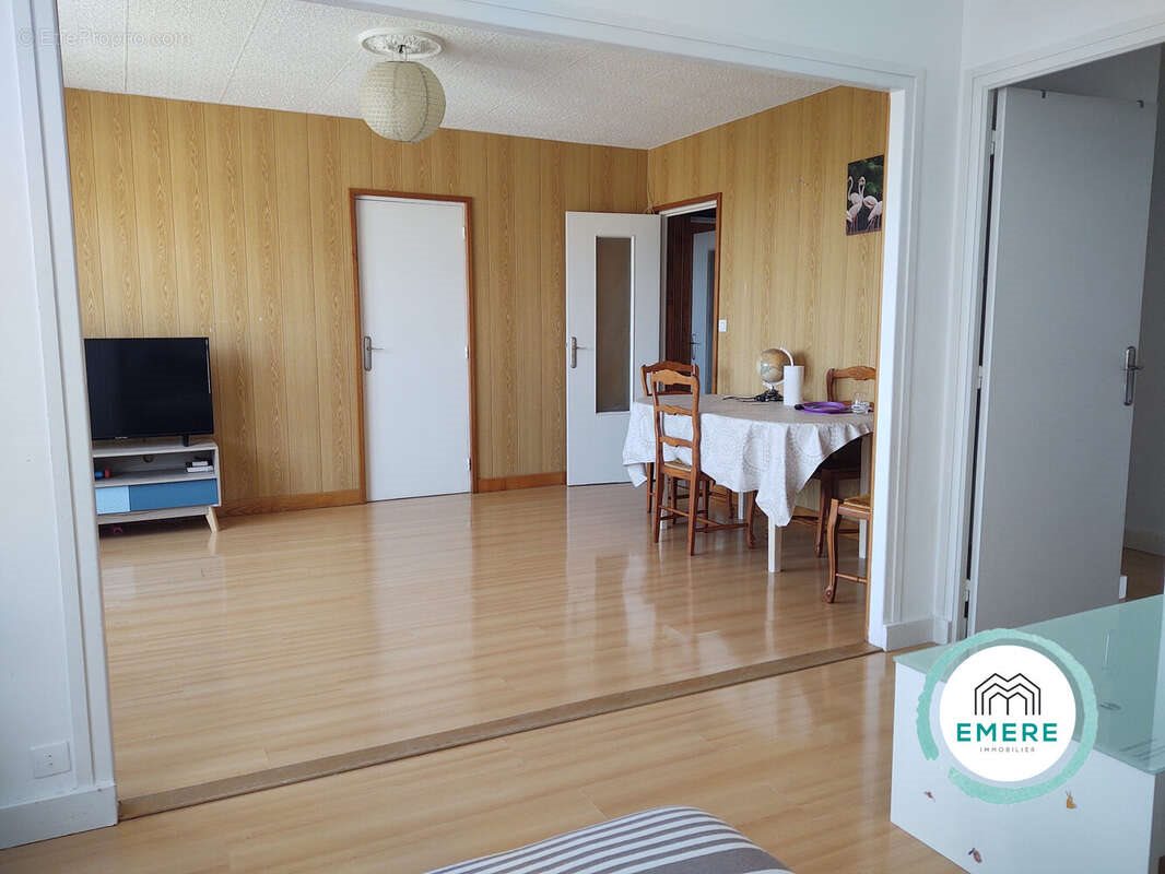 Maison à vendre, 76m², Pontorson