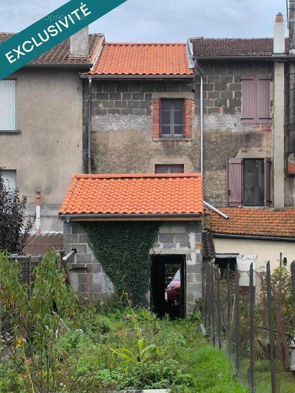 Maison à vendre, 101m², Courpière