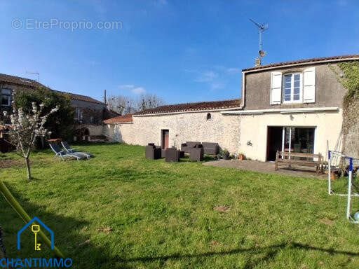 Maison à vendre, 142m², Chantonnay