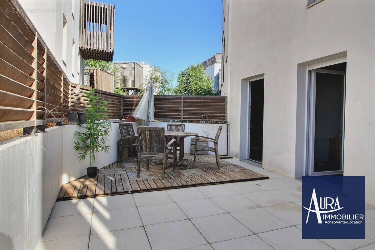 Appartement à vendre, 61m², Romainville