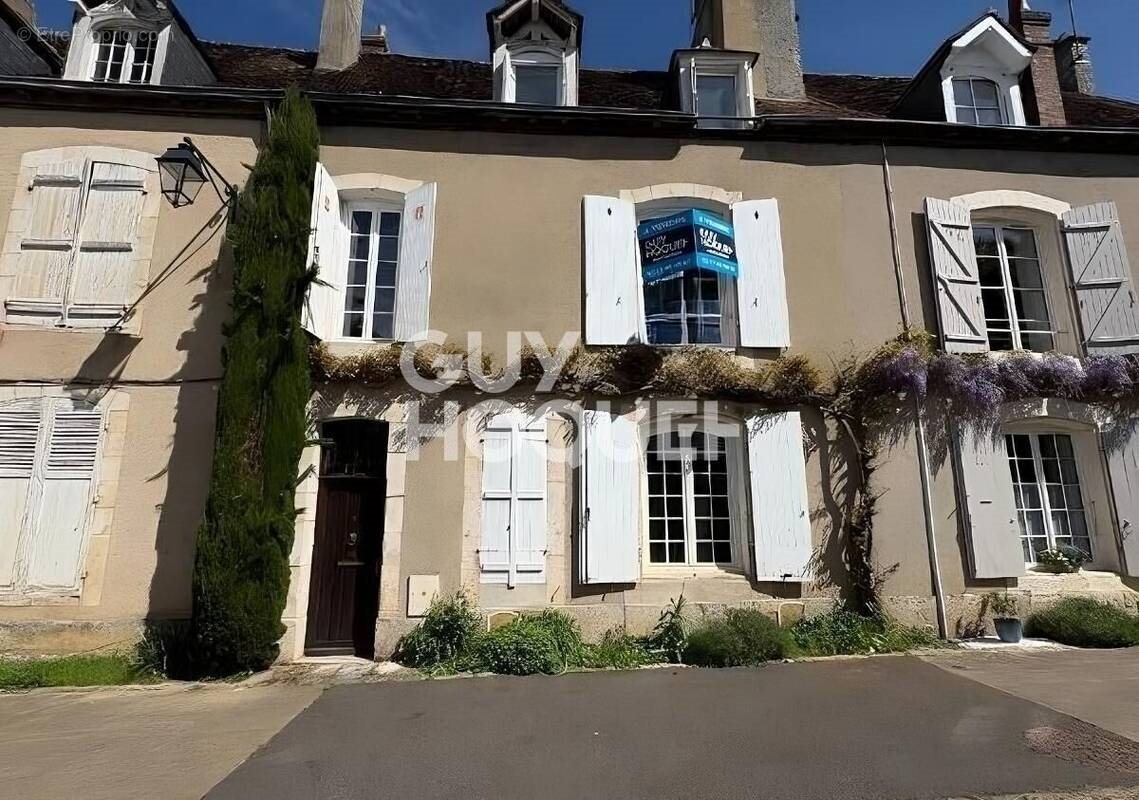 Maison à vendre, 137m², Châteaudun