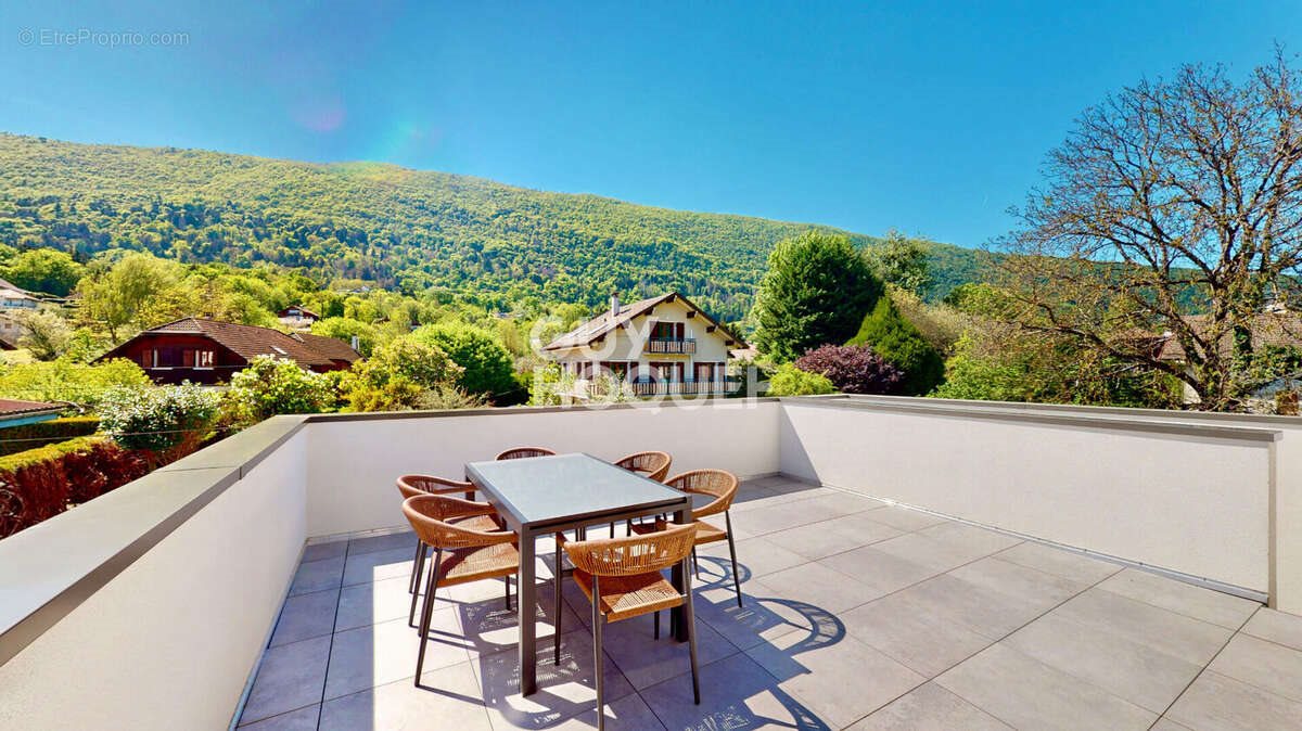 Maison à vendre, 195m², Sévrier