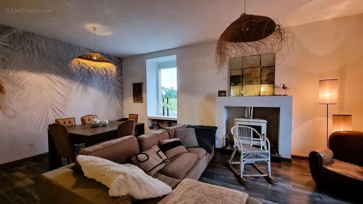 Maison à vendre, 137m², Cérons