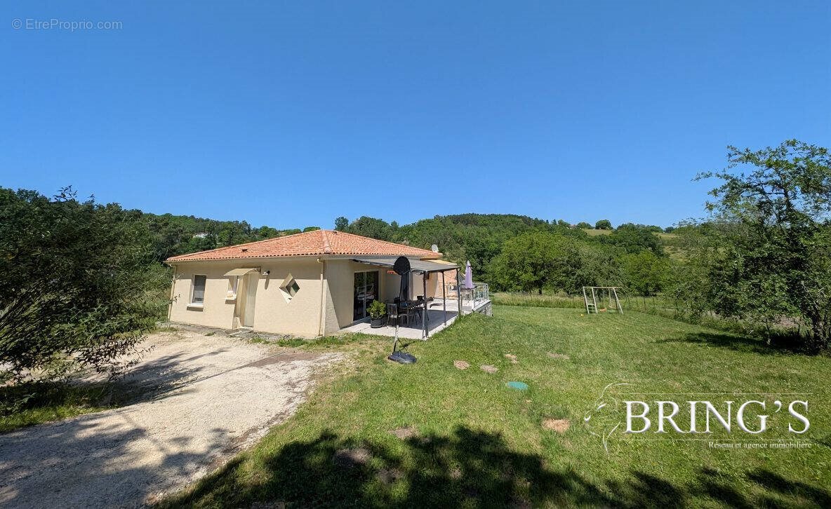 Maison à vendre, 90m², Léguillac-de-l'Auche