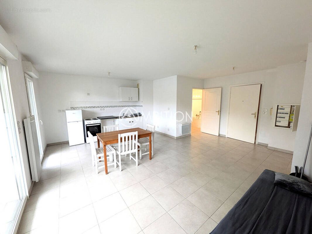 Appartement à vendre, 38m², Fréjus