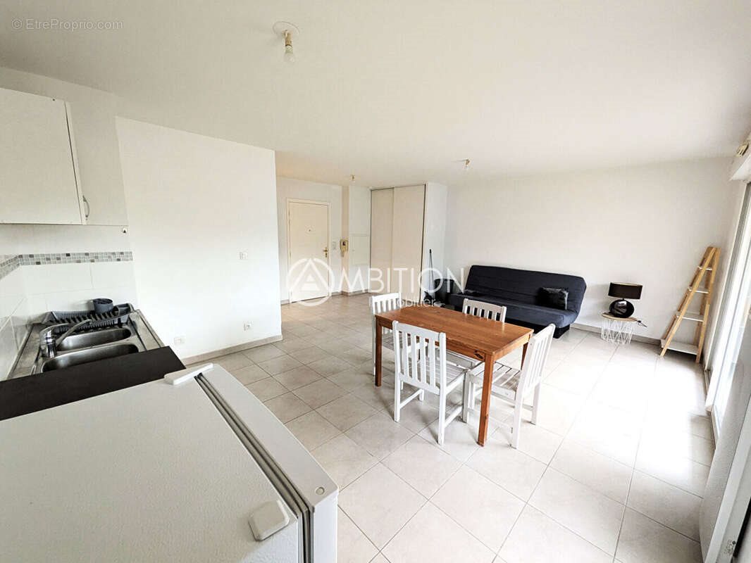 Appartement à vendre, 38m², Fréjus
