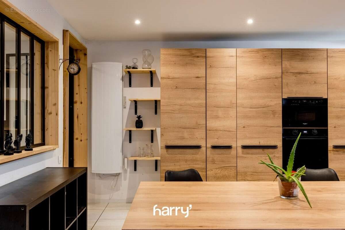 Appartement à vendre, 108m², Jougne