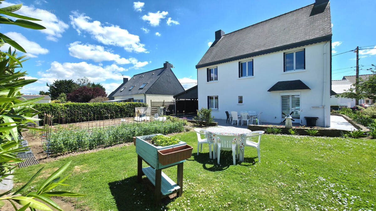Maison à vendre, 132m², Trignac