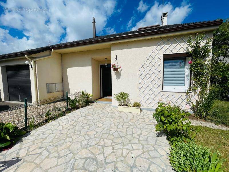 Maison à vendre, 93m², Saint-Aubin-lès-Elbeuf