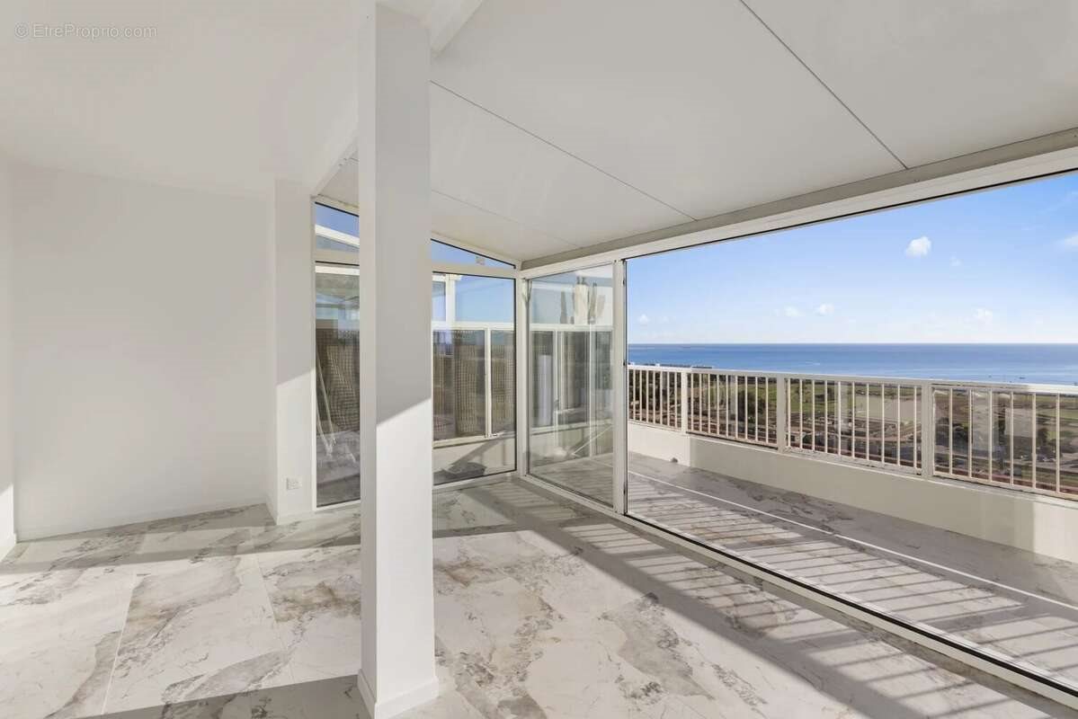 Appartement à vendre, 72m², Cagnes-sur-Mer