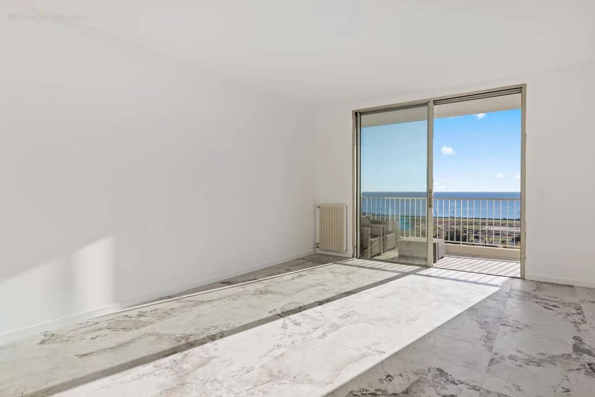 Appartement à vendre, 72m², Cagnes-sur-Mer