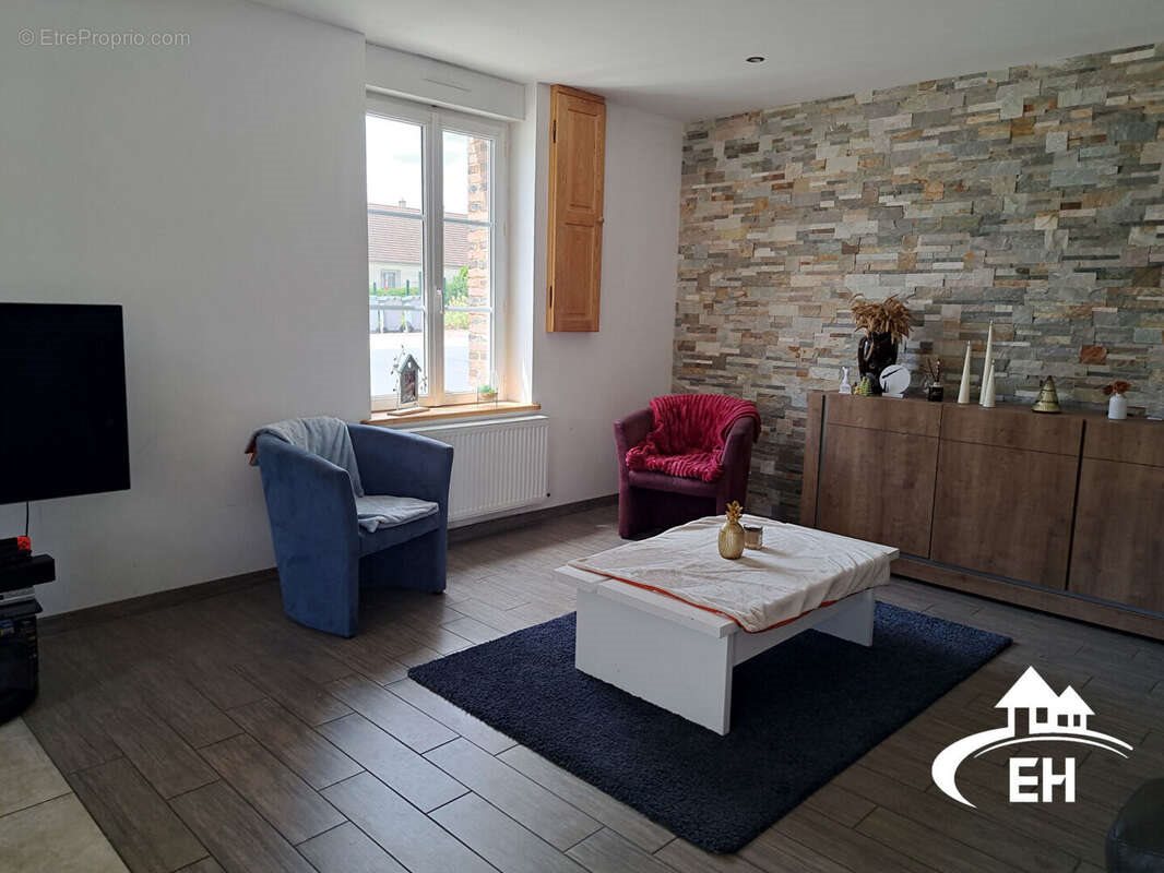 Maison à vendre, 121m², L'Aigle
