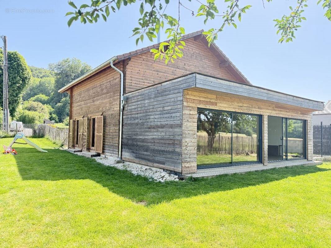 Maison à vendre, 190m², Villars-lès-Blamont