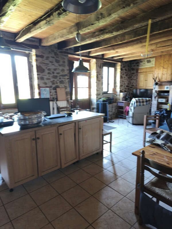 Maison à vendre, 120m², Le Chalard