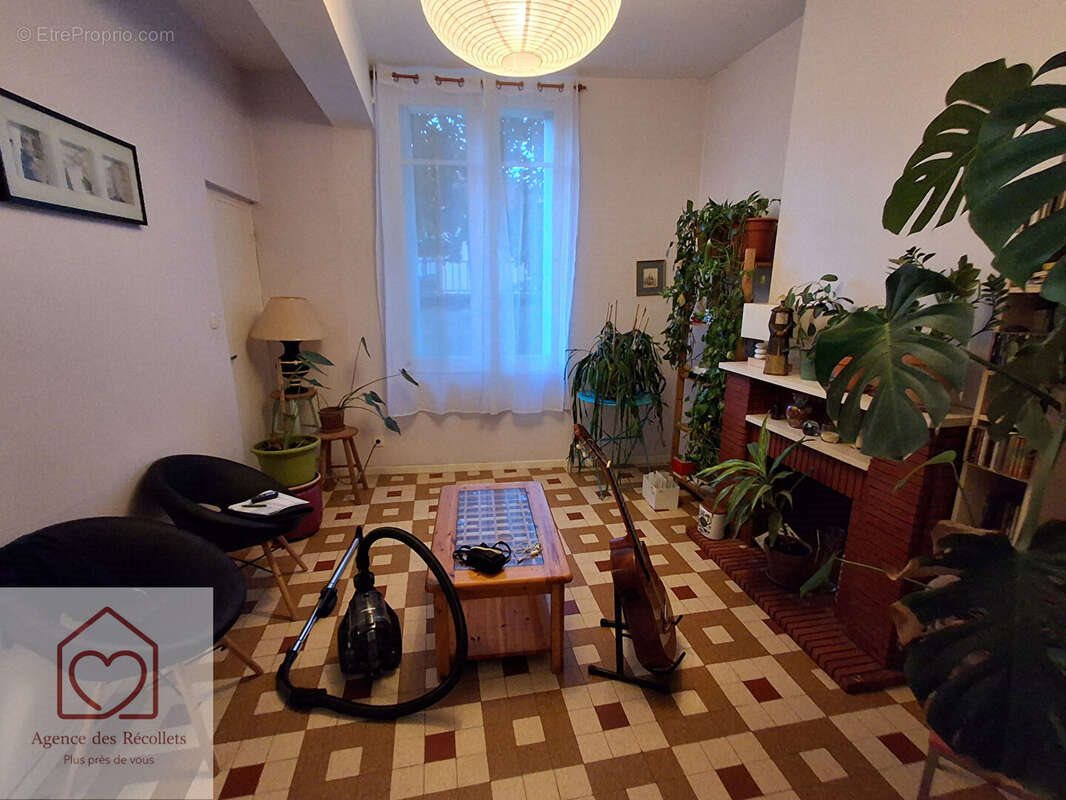 Maison à vendre, 95m², Moissac