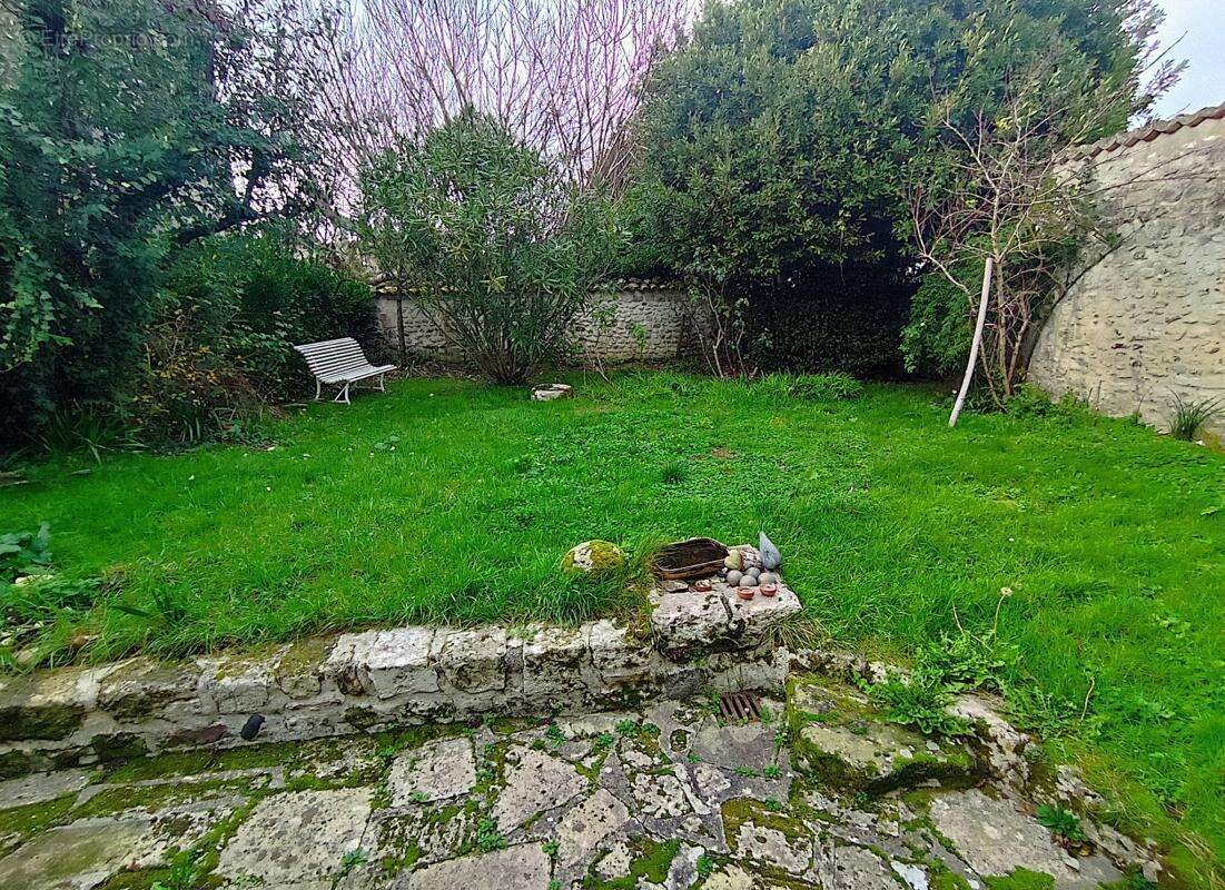 Maison à vendre, 50m², Talmont-sur-Gironde