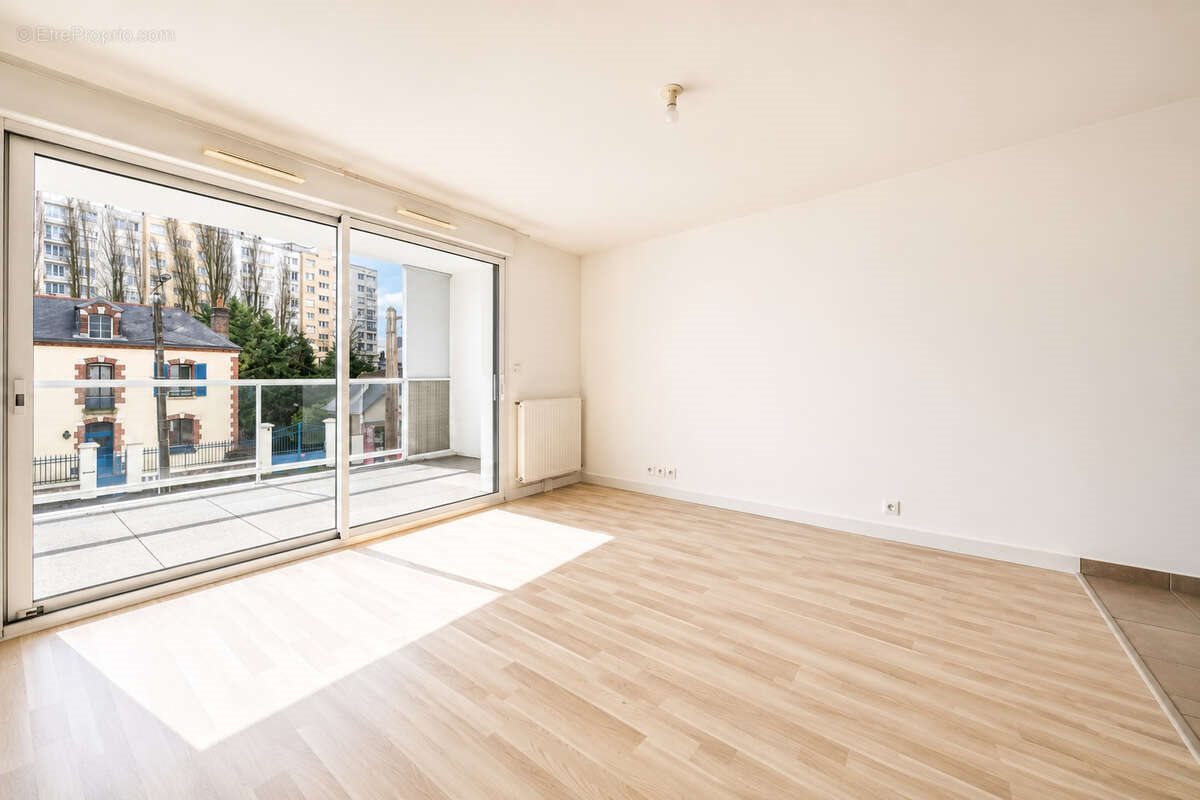 Appartement à vendre, 59m², Saint-Jacques-de-la-Lande