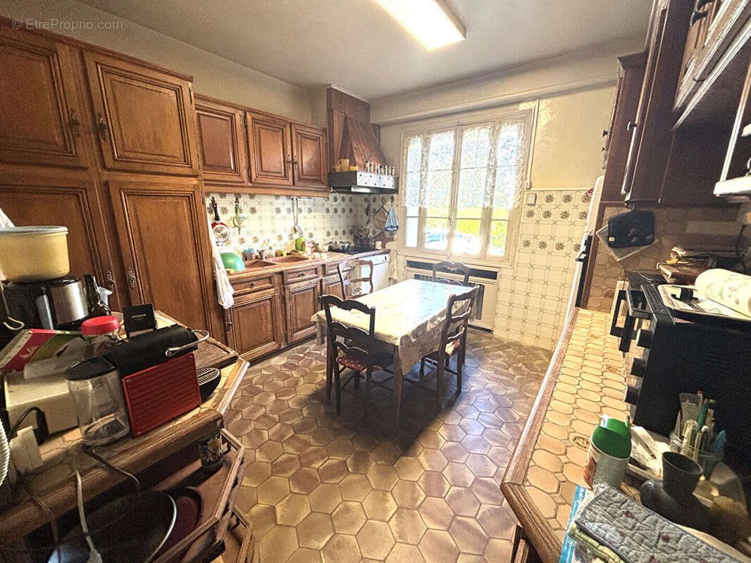 Maison à vendre, 200m², Sainte-Geneviève