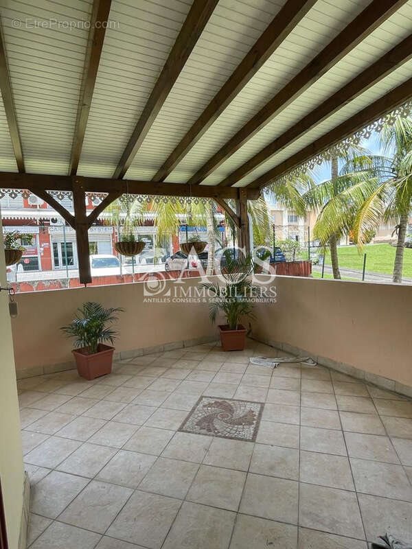 Appartement à vendre, 79m², Fort-de-France
