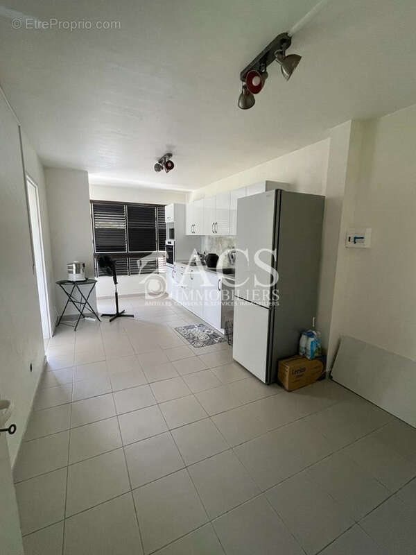 Appartement à vendre, 79m², Fort-de-France