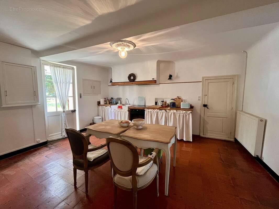 Maison à vendre, 158m², Bergerac