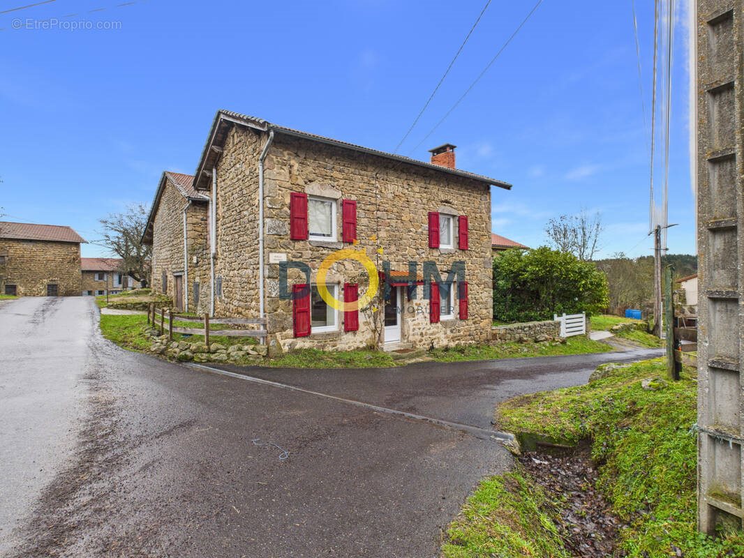 Maison à vendre, 90m², Chomelix