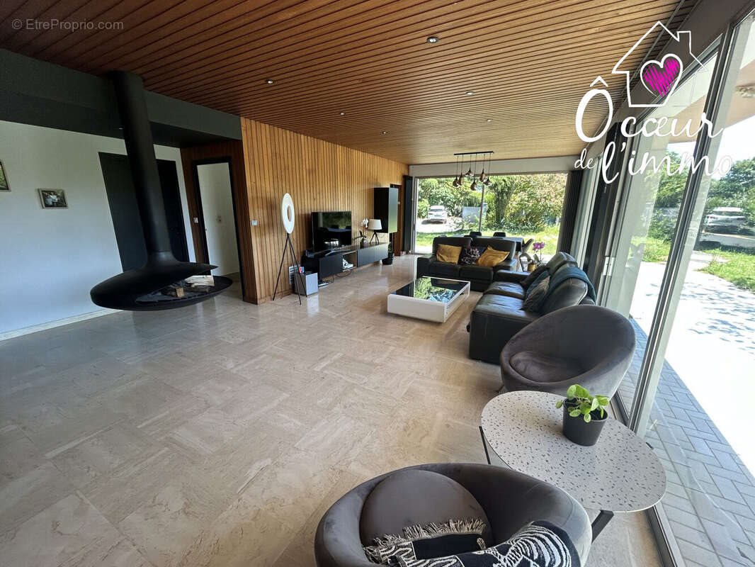 Maison à vendre, 216m², Maulévrier