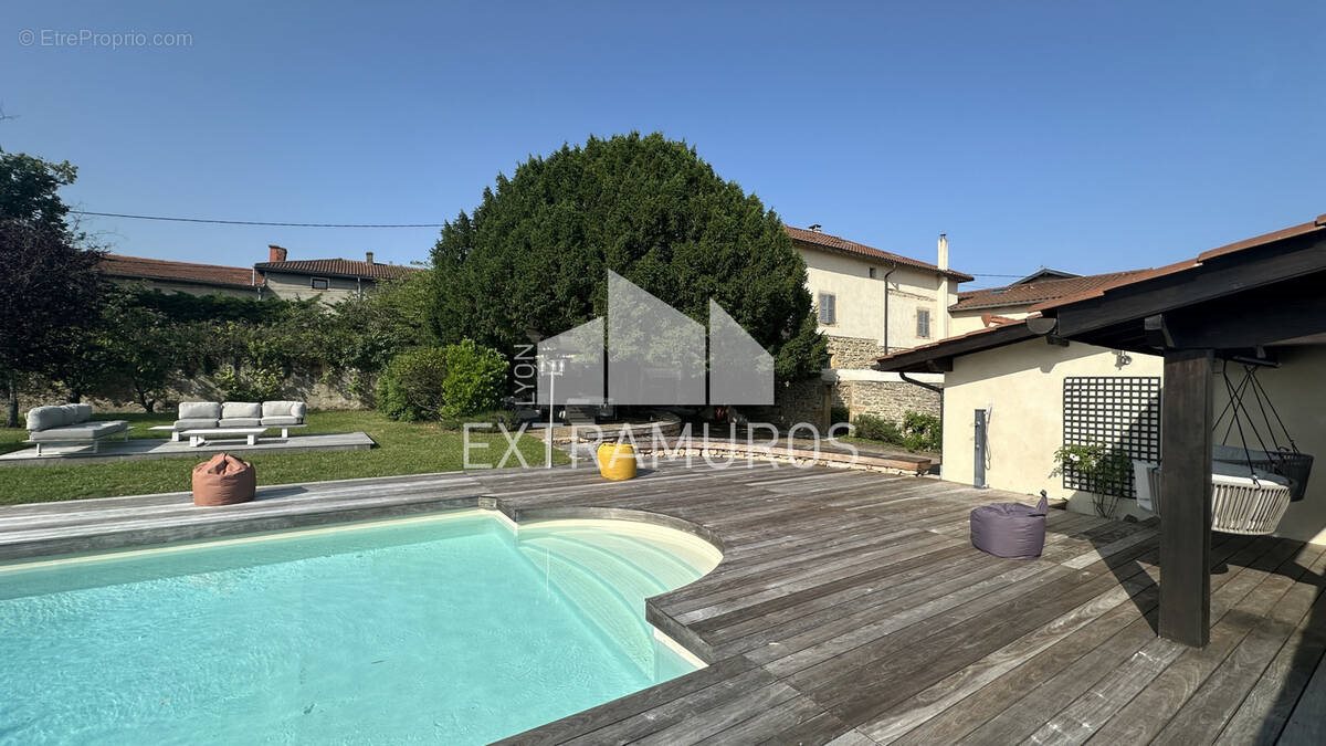 Maison à vendre, 205m², Fleurieux-sur-l'Arbresle