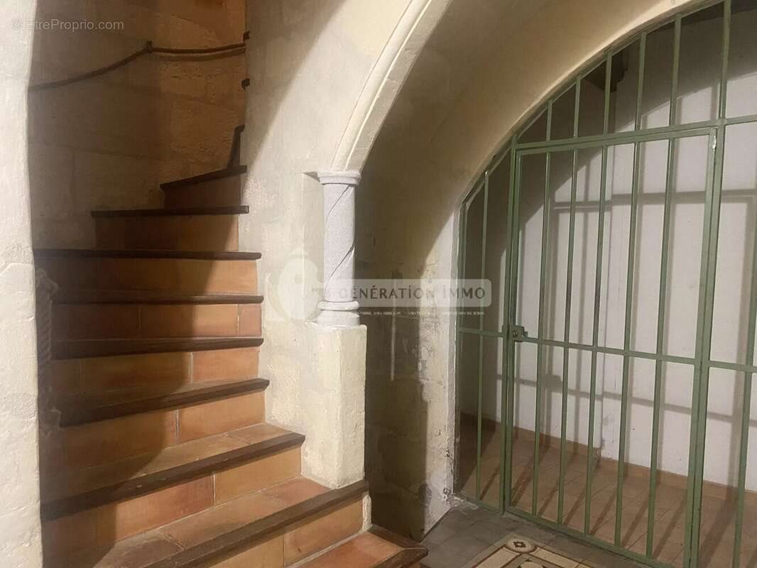 Appartement à vendre, 105m², Arles