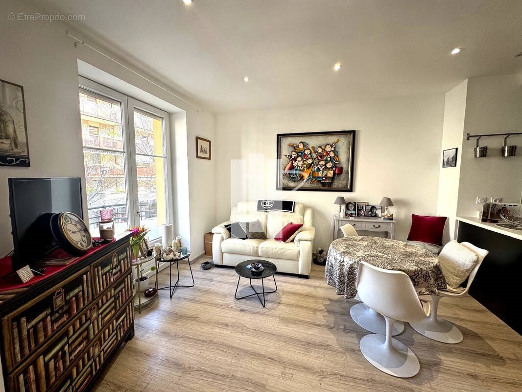 Appartement à vendre, 41m², Saint-Raphaël