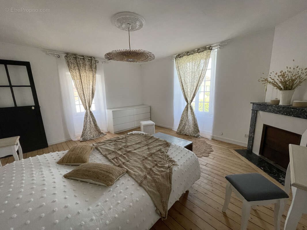 Maison à vendre, 98m², La Villeneuve-en-Chevrie
